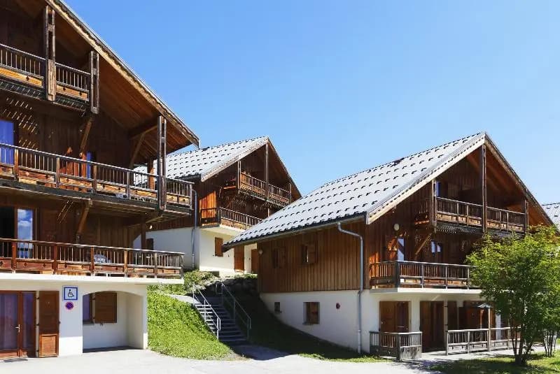 Nemea Les Chalets des Cimes - Photo 1