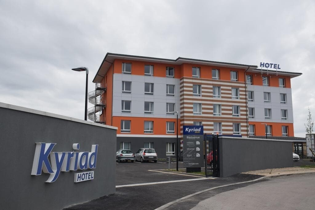 Kyriad Pontarlier - Photo 1