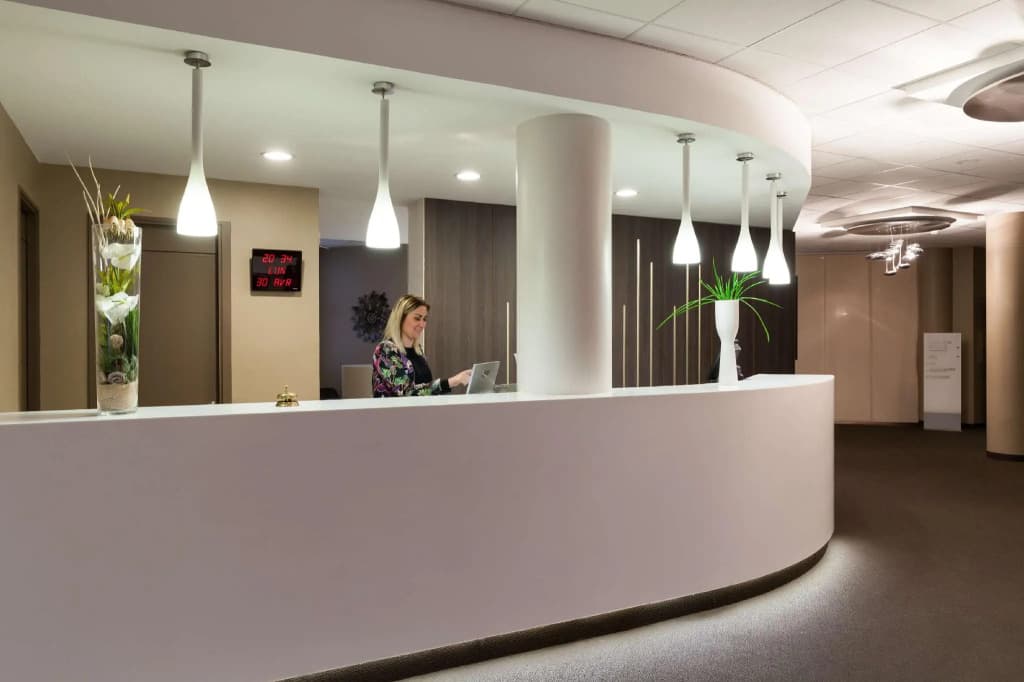 B&B HOTEL Montbéliard-Sochaux - Photo 1