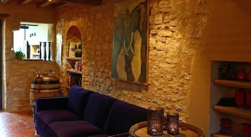 Barbary Lane House Rental Meursault - Photo 1