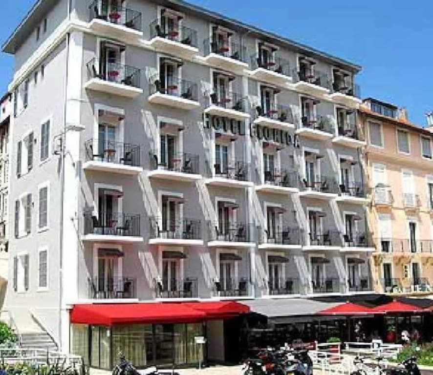 Hotel Florida - Photo 1