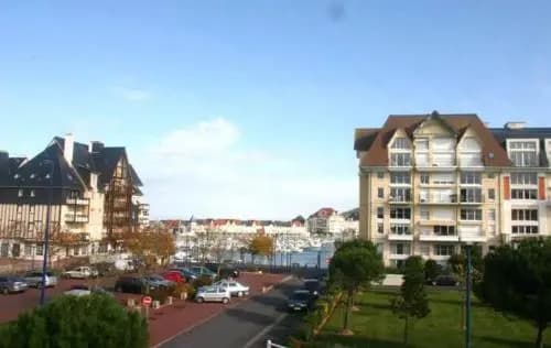 Dives Sur Mer 3 Pieces Vue Port De Plaisance - Photo 1