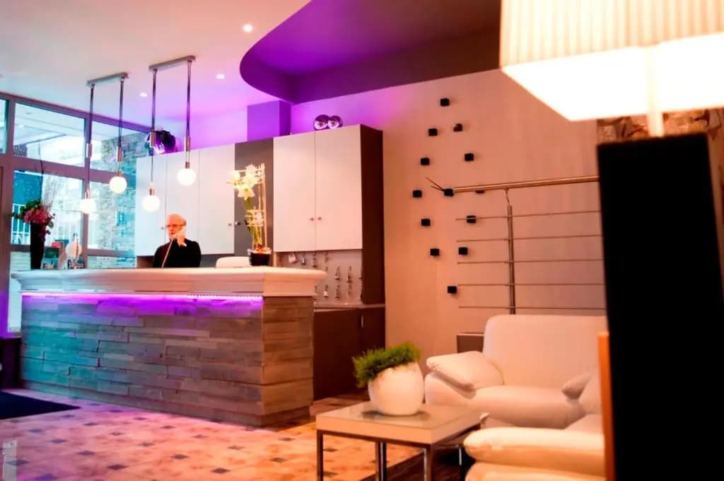 DM Hôtel - Photo 1