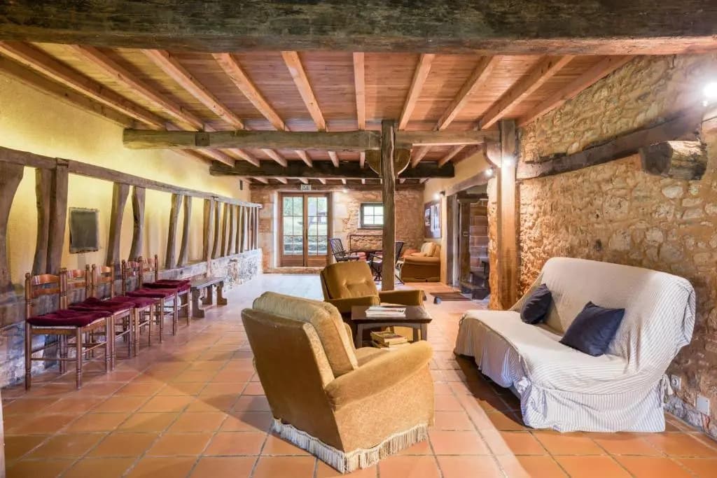 Maison de 4 chambres avec terrasse amenagee et wifi a Gavaudun - Photo 1