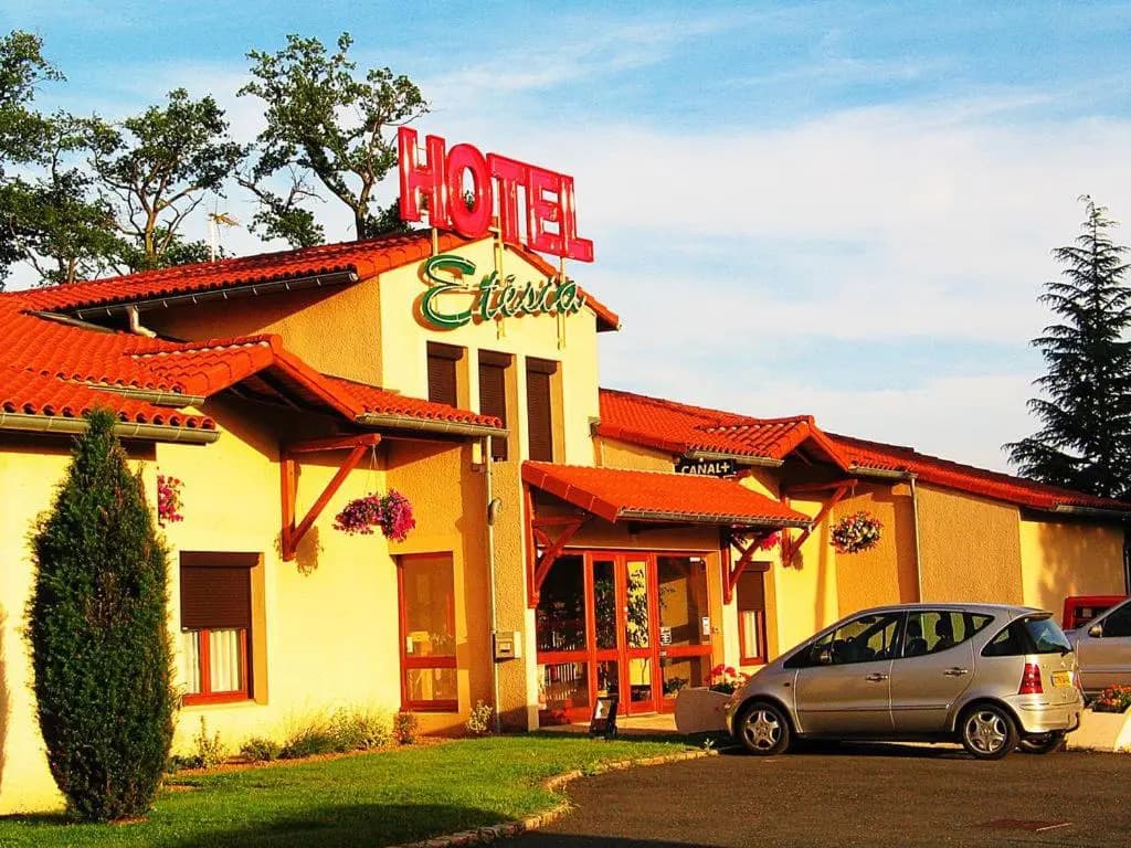 Hotel Etesia - Photo 1