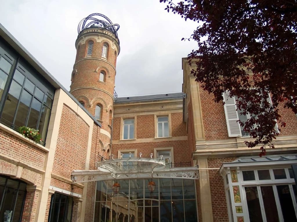 Hotel Campanile Amiens - Glisy - Photo 1