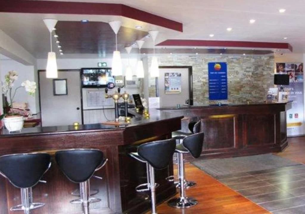 Comfort Hotel Technoparc - Photo 1