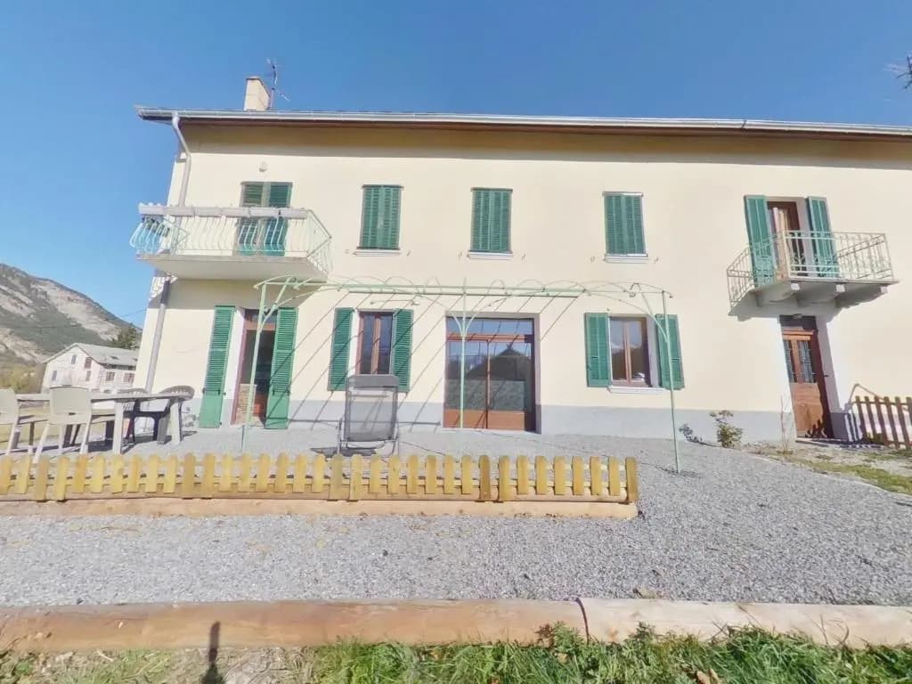 Appartement entier T4 à Jausiers - Photo 1