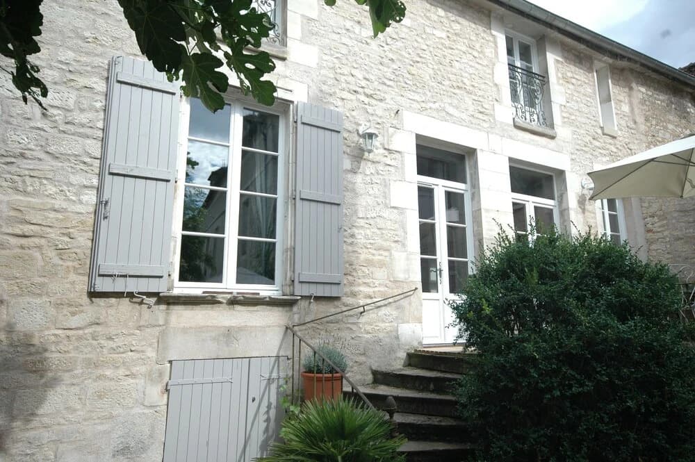 Heart of Chablis - Photo 1