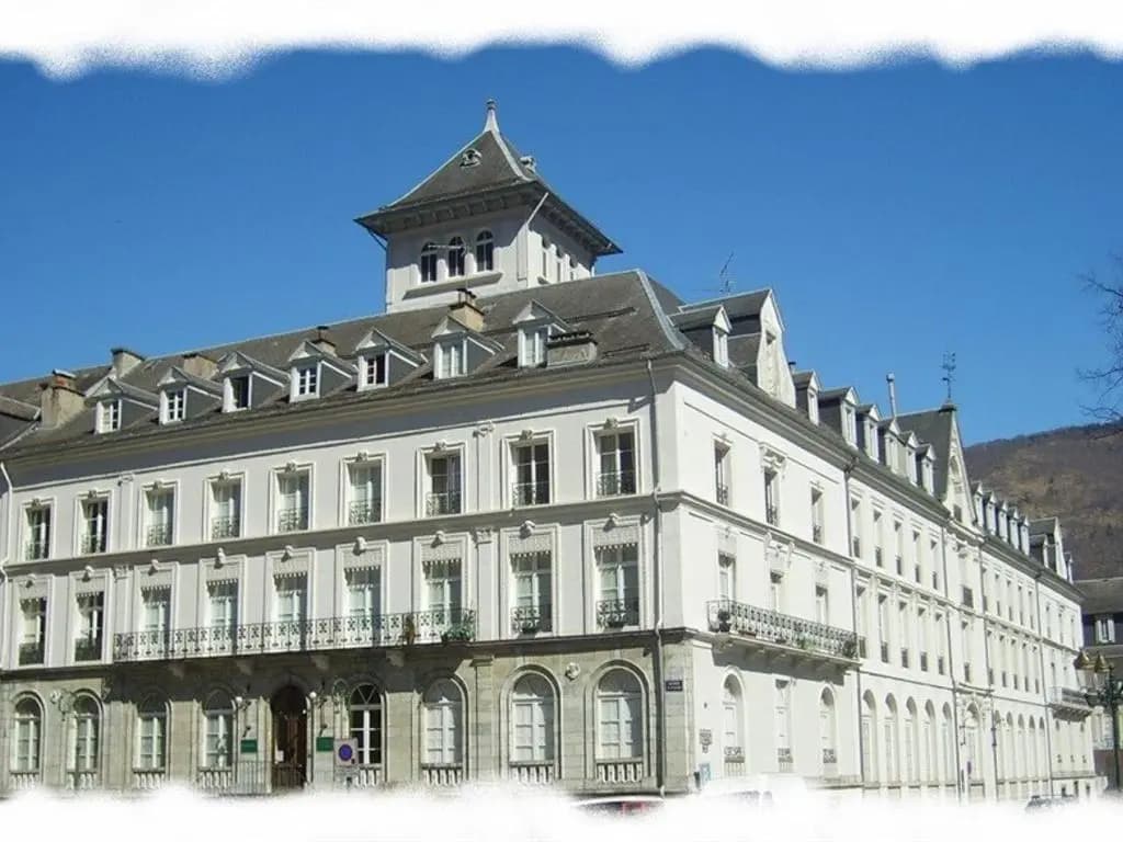 Appartement Bagnères-de-Luchon, 2 pièces, 4 personnes - FR-1-313-165 - Photo 1