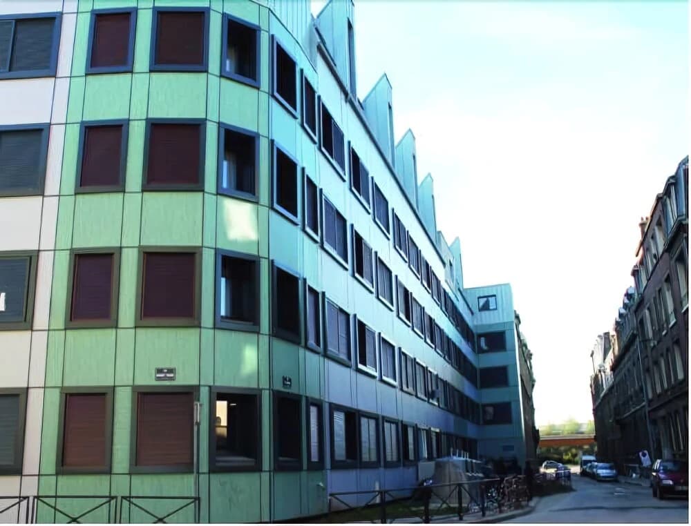 Résidence Suiteasy Oméga - Photo 1