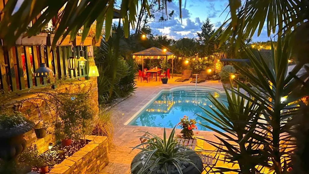Villa Merkel: 23 travelers 10 bedrooms 9 WC, Pool - Photo 1