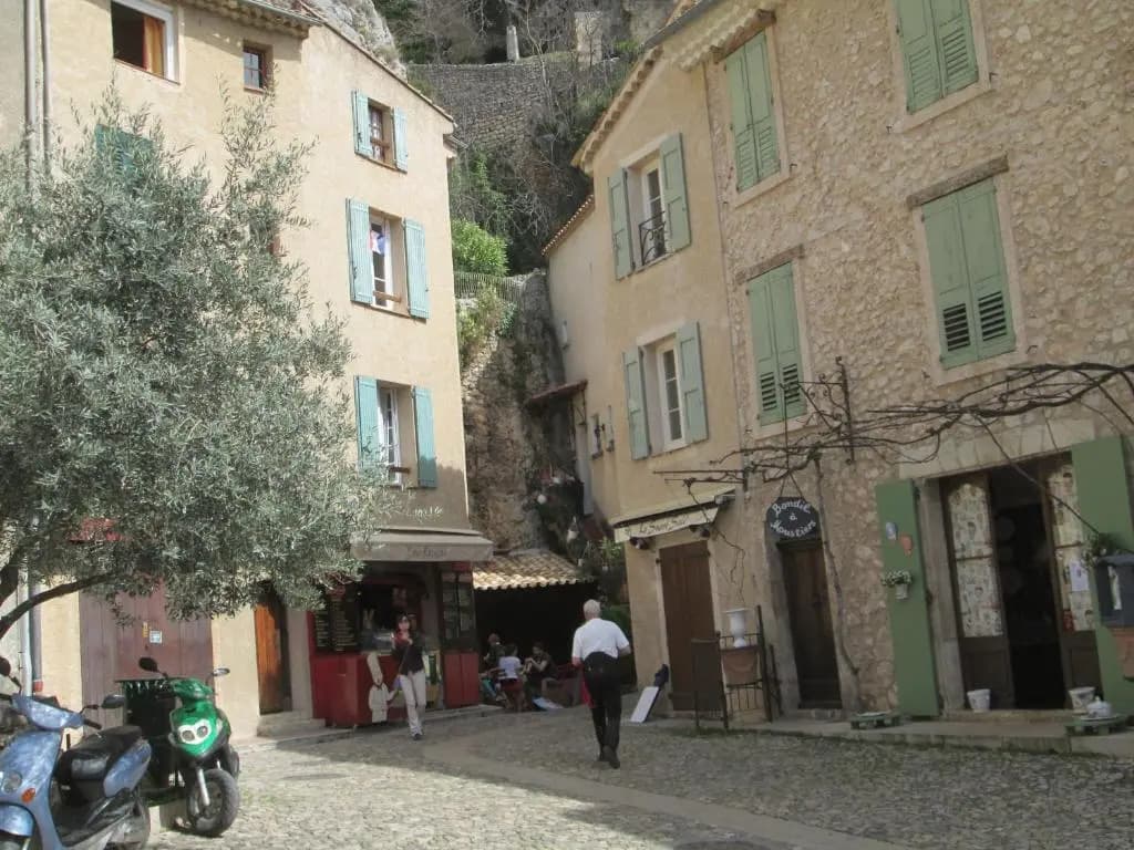 La Bonne Etoile - The Good Star - Photo 1