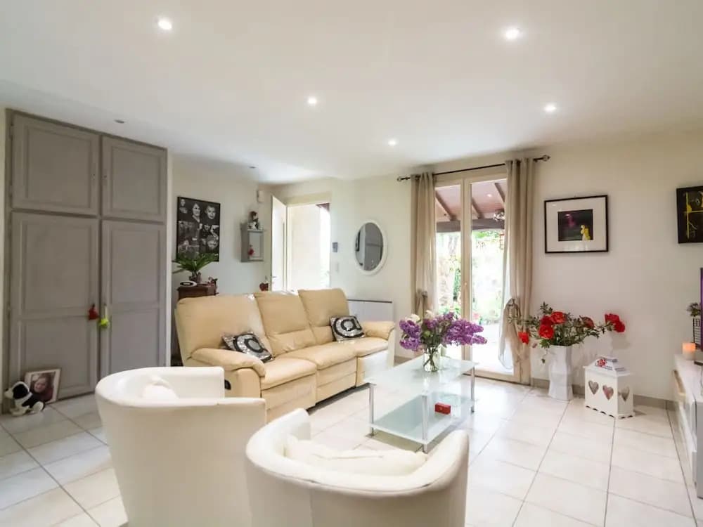 Beautiful Holiday Home in Espere with Swimming Pool - Photo 1