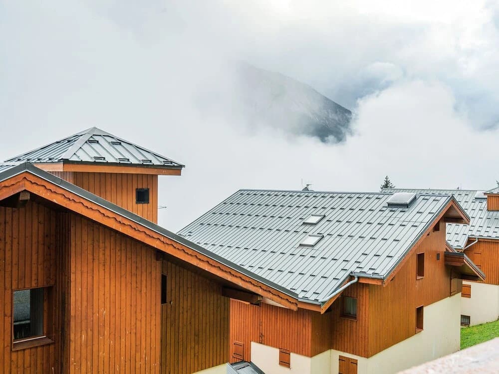 Beautiful Apartment in Champagny-en-Vanoise with Balcony - Photo 1