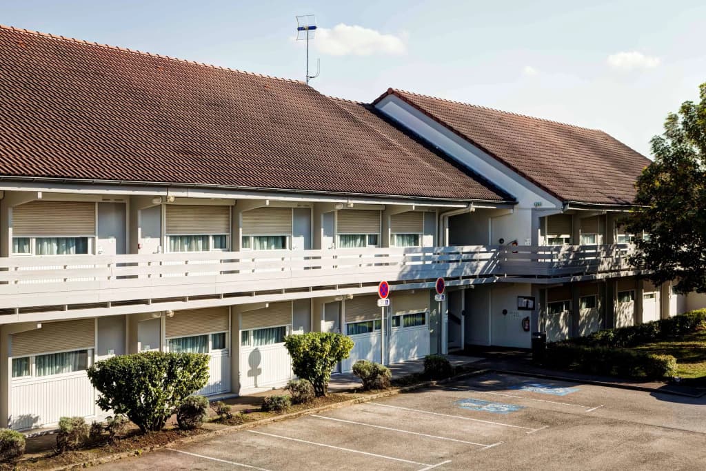 Hotel Campanile Chalon Sur Saone - Photo 1