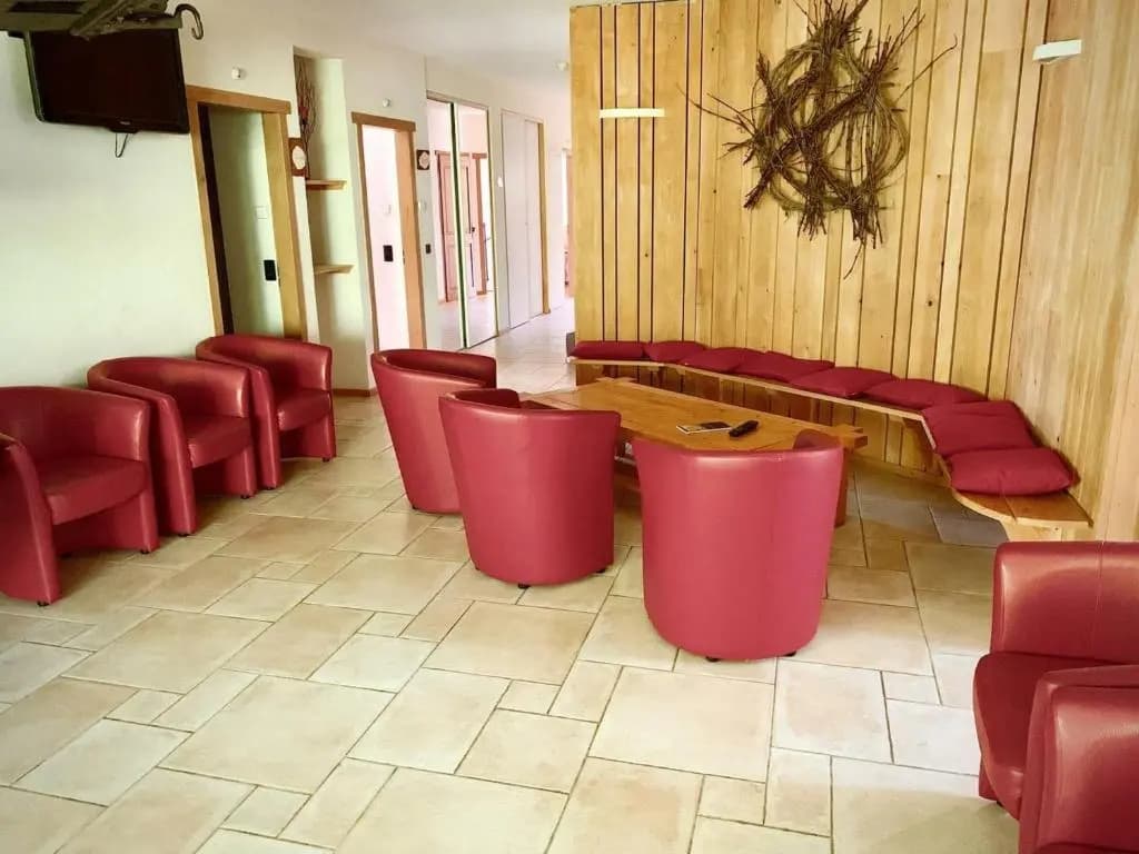 Gîte Bar-sur-Seine, 7 pièces, 26 personnes - FR-1-543-134 - Photo 1