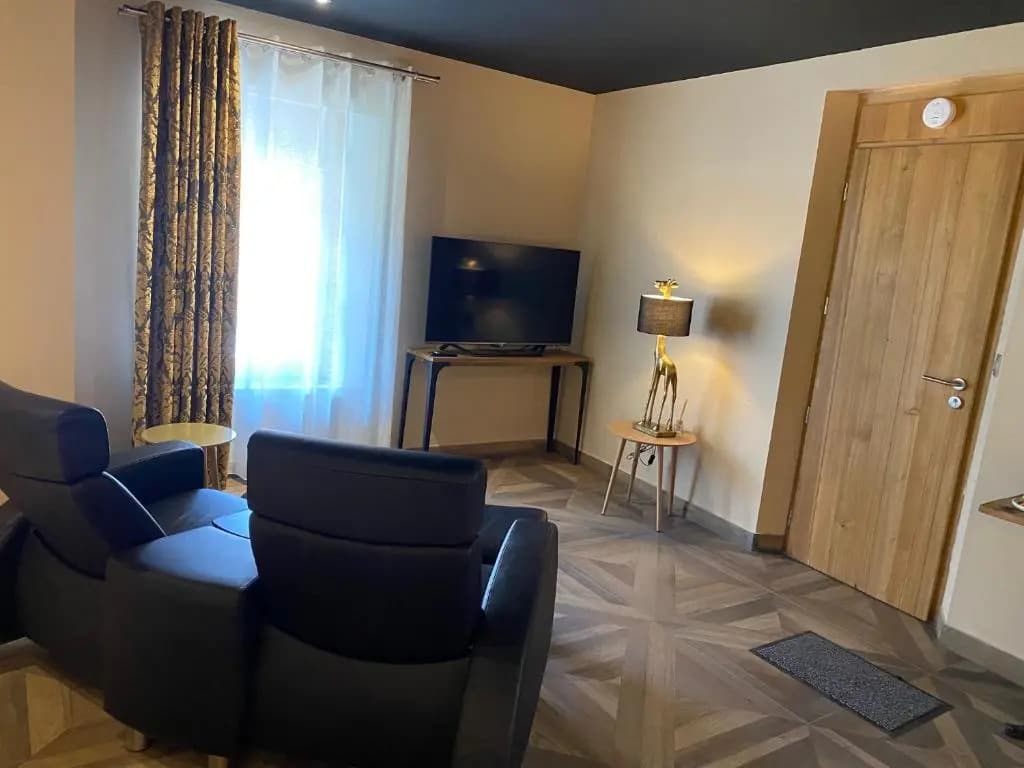 The 19 Langeac - Photo 1