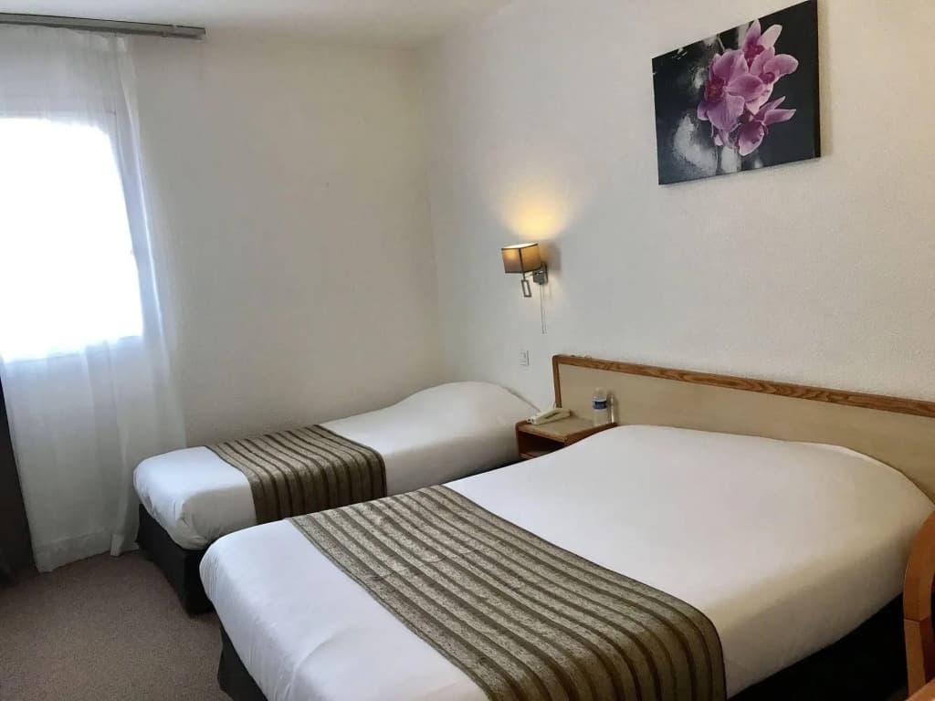 Hotel La Buissonniere - Photo 1