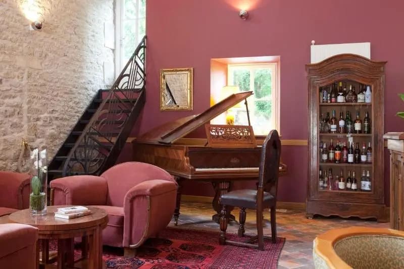 Logis Hotel la Source Bleue - Photo 1