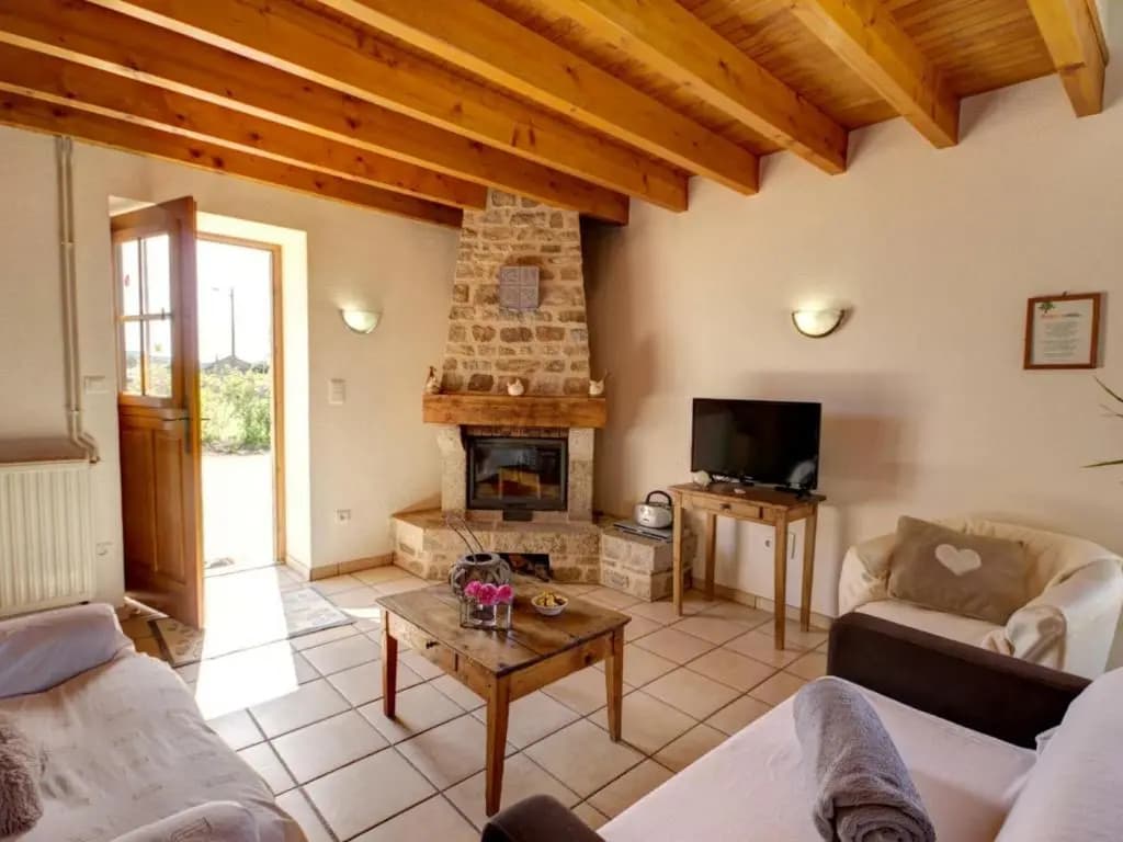 Gîte Les Salles, 4 pièces, 6 personnes - FR-1-496-61 - Photo 1