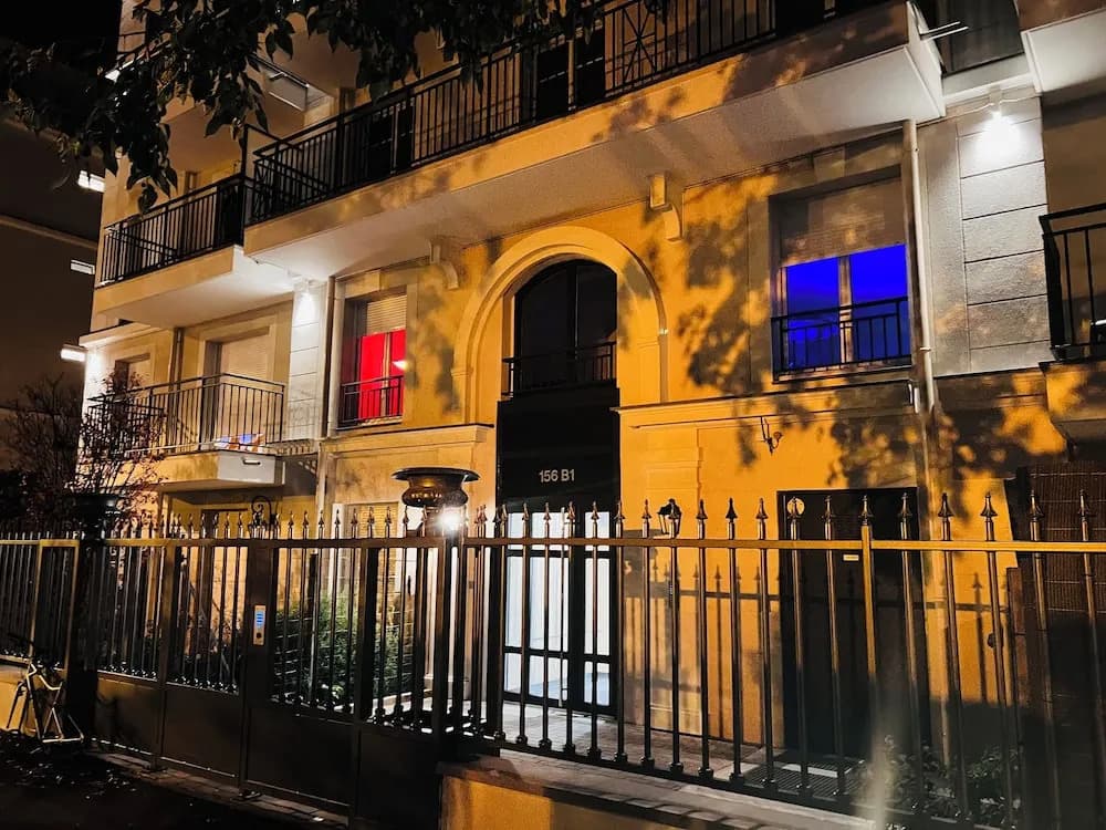 156 Av. Pasteur b1 - Photo 1