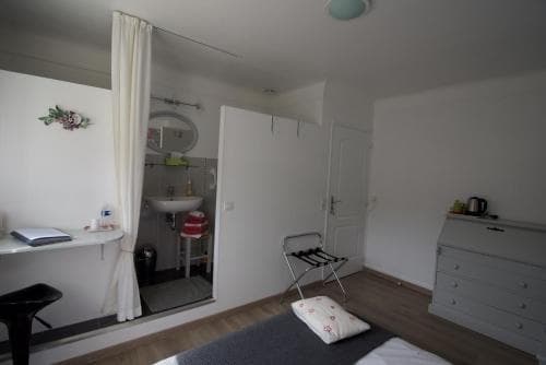 Au Jardin Saint Laurent - Photo 1