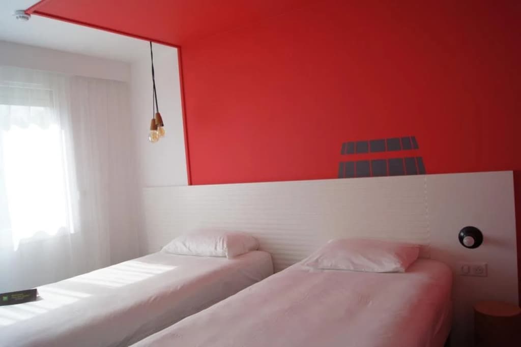 ibis Styles Auxerre Nord - Photo 1