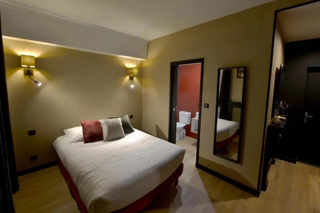 Hôtel Le Tiburon - Photo 1