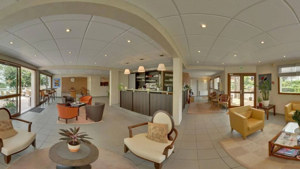 Hotel The Originals Auray Sud Alicia (ex Inter-Hotel) - Photo 1