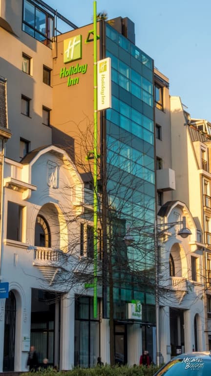 Holiday Inn Reims Centre by IHG (Chambres Rénovées) - Photo 1