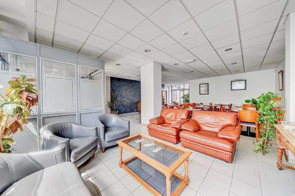 Hôtel Robespierre - Photo 1