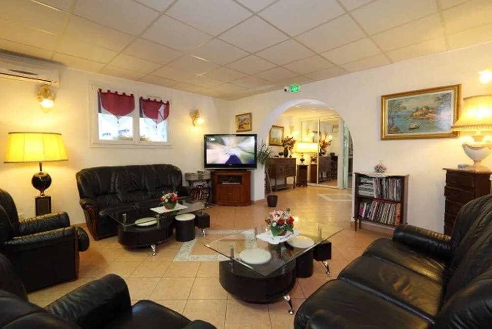 Hotel Eden - Photo 1