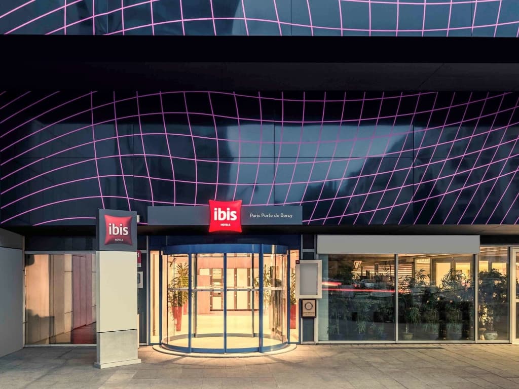 ibis Paris Porte De Bercy - Photo 1