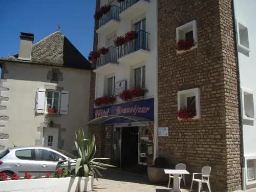 Hôtel Beauséjour - Photo 1