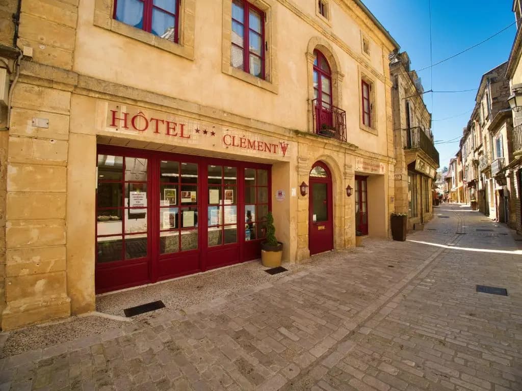 Hôtel Clement V - Photo 1