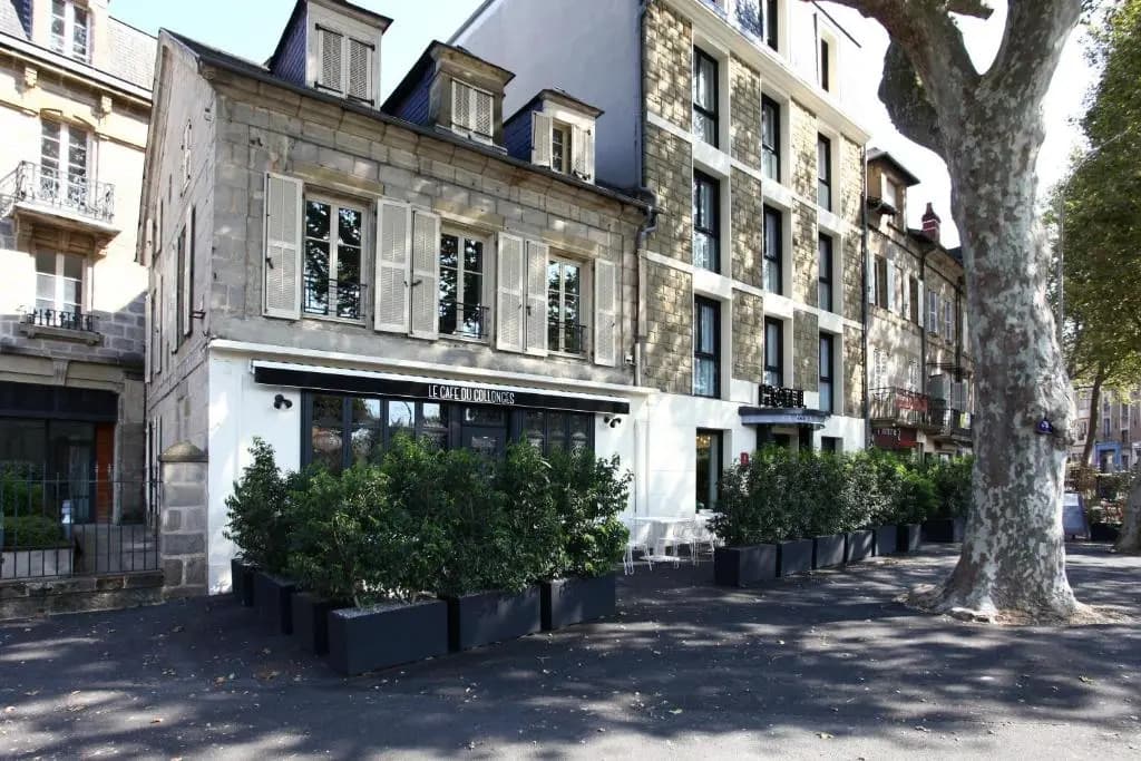 Hôtel Le Collonges - Photo 1