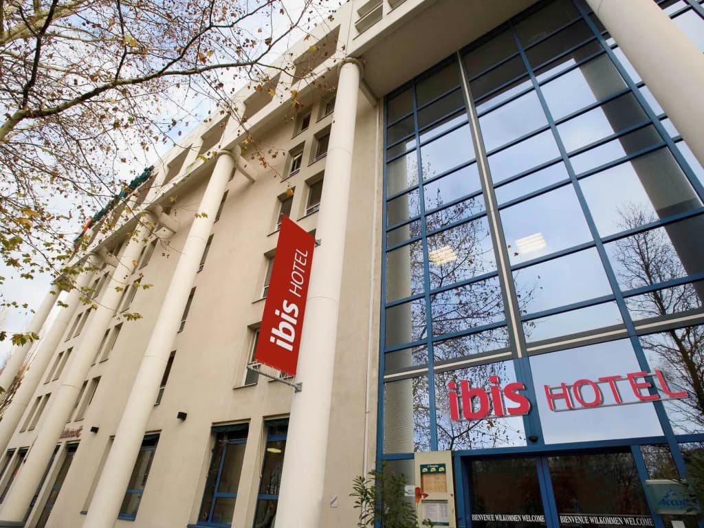 ibis Mulhouse Centre Filature - Photo 1