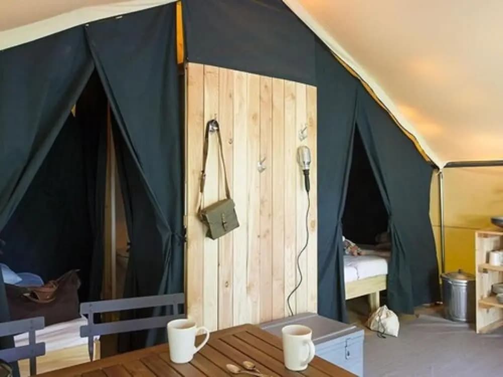 Village Huttopia Dieulefit - Photo 1