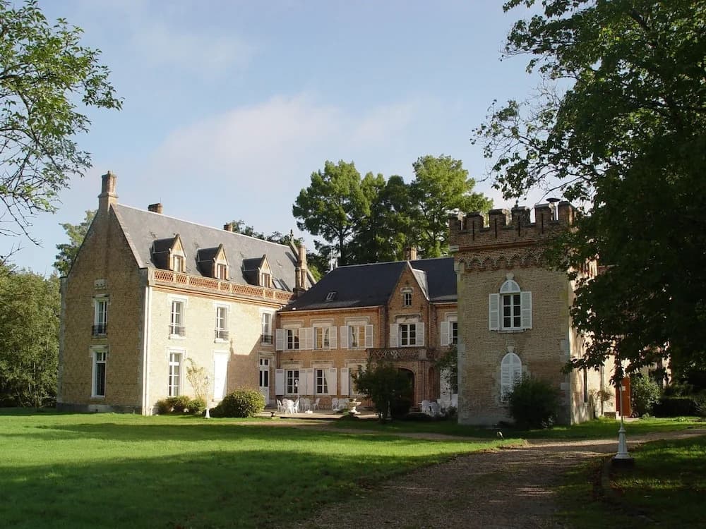 Hostellerie du Château les muids - Photo 1