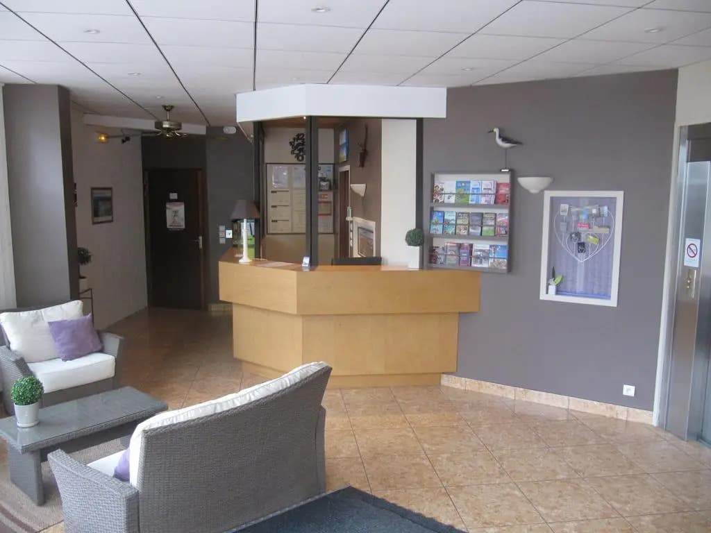 Hotel La Sterne - Photo 1