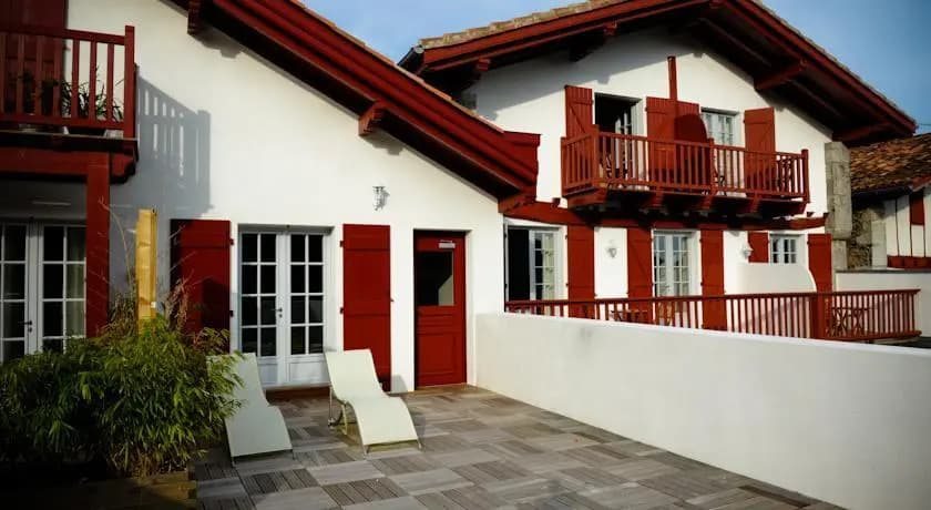 Maison Xaharenia - Photo 1