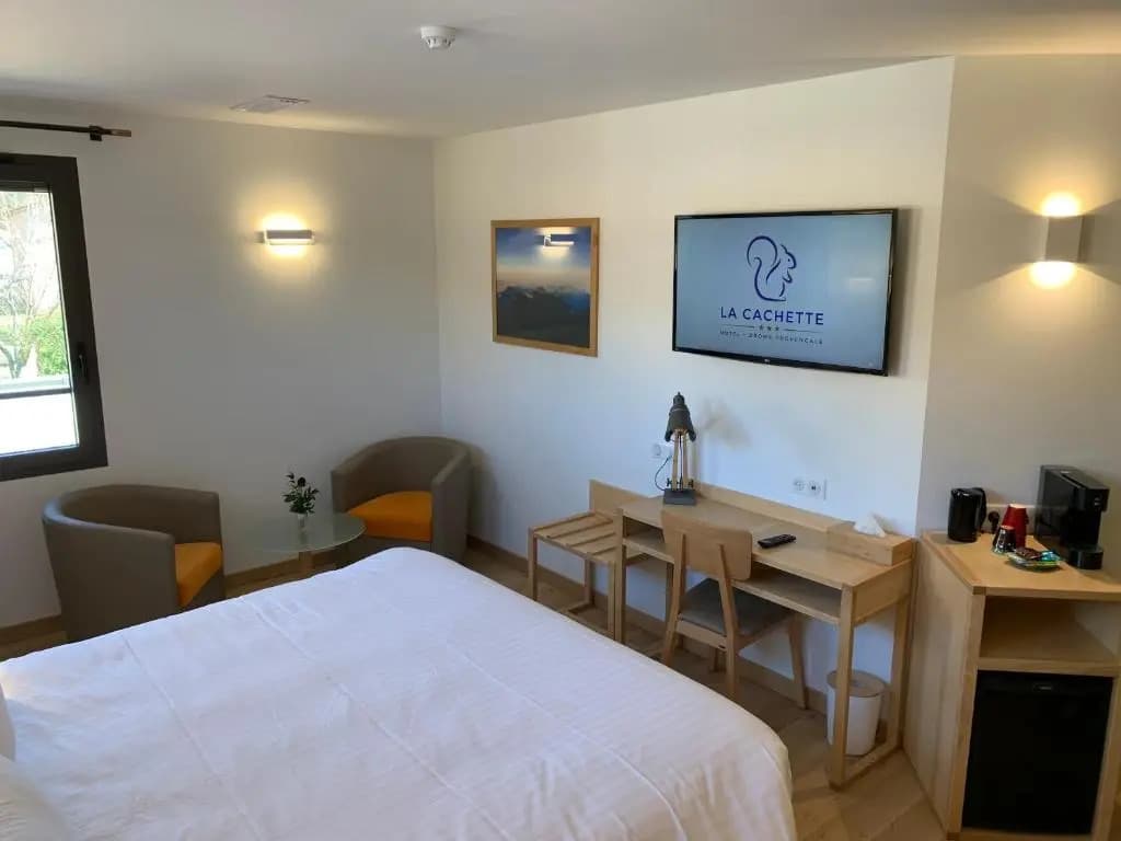 La Cachette - Photo 1