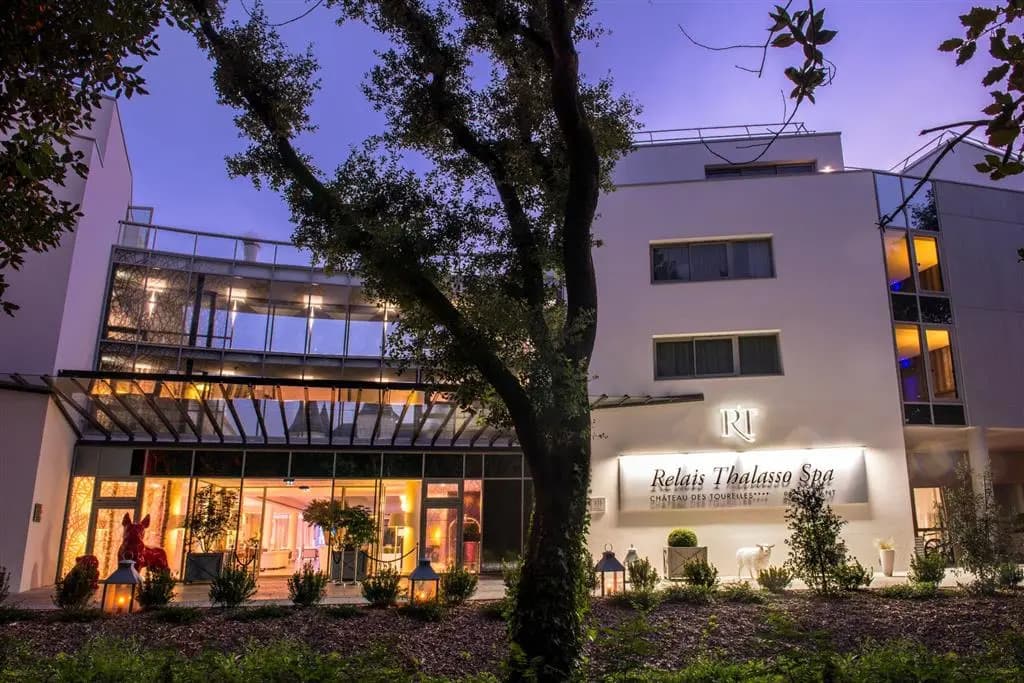 Relais Thalasso Château des Tourelles - Photo 1
