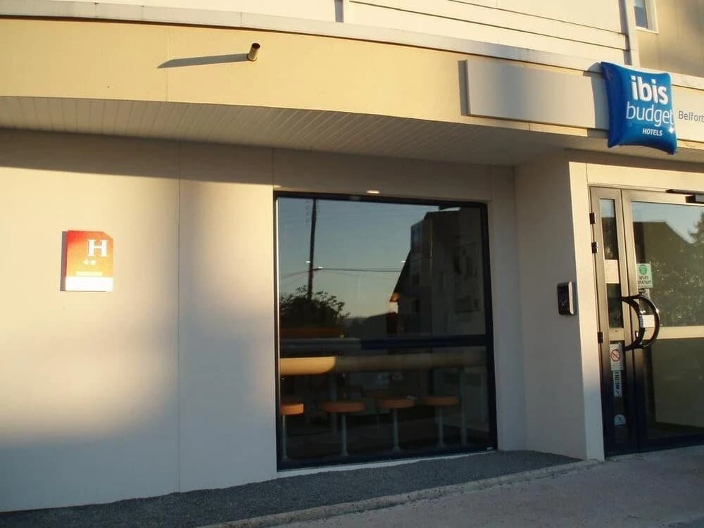 ibis budget Belfort Gare Bavilliers - Photo 1