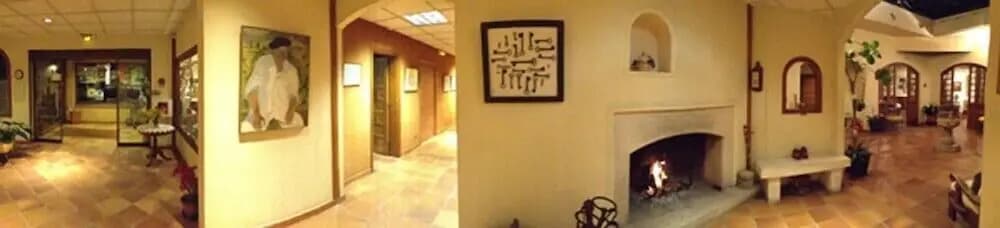 Mas de Vence Hotel & Restaurant - Photo 1