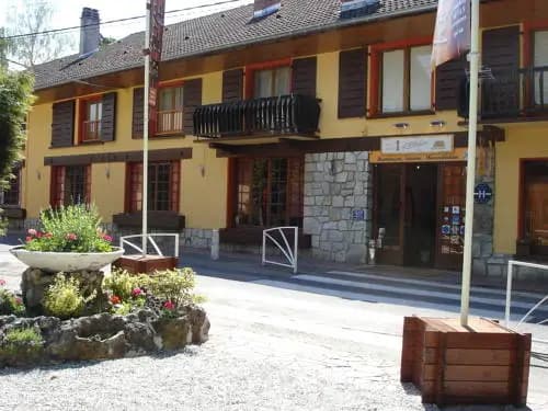 Hôtel Restaurant Davat - Photo 1