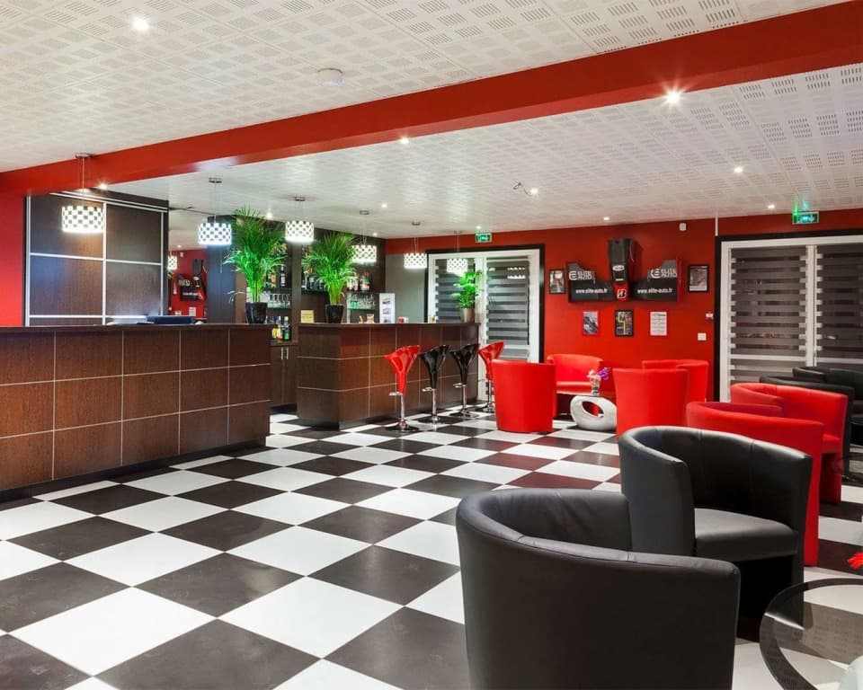 Louna Hotels - Photo 1