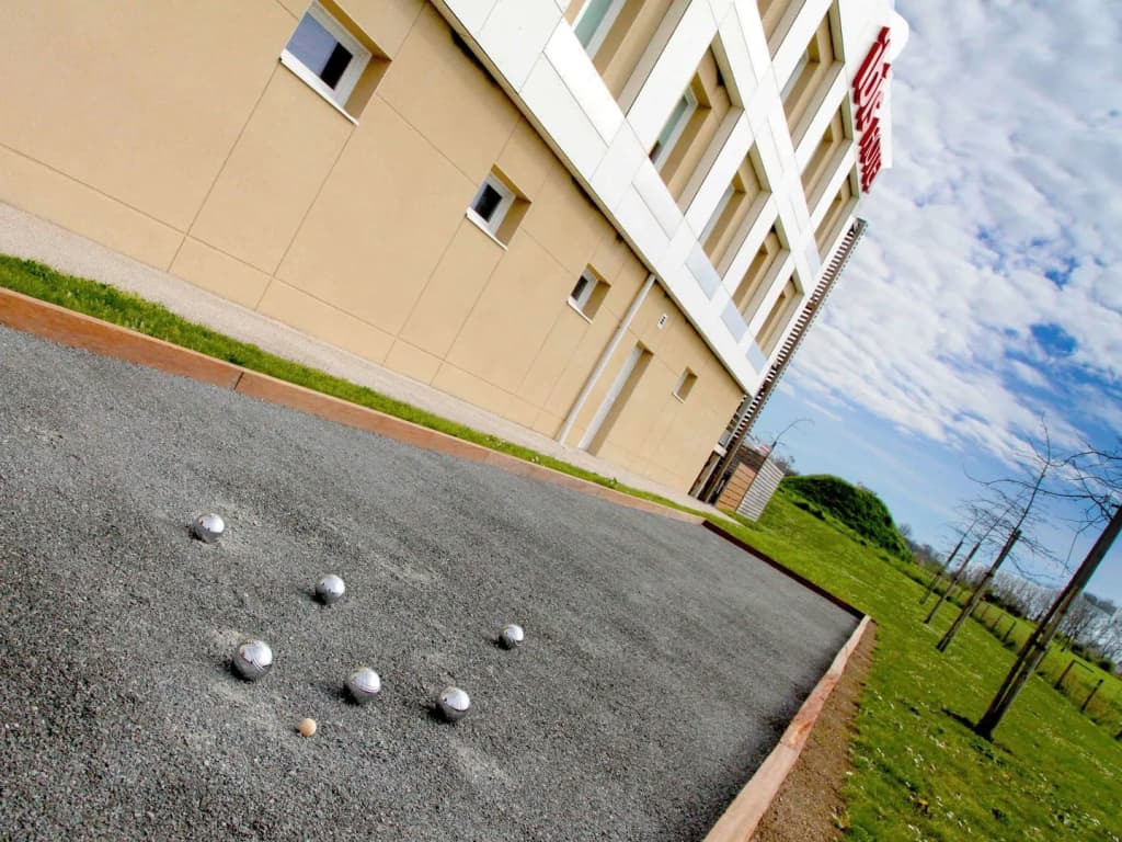 Ibis Les Herbiers - Photo 1