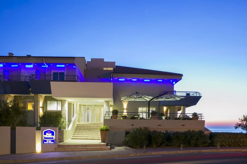 Best Western Premier Santa Maria - Photo 1